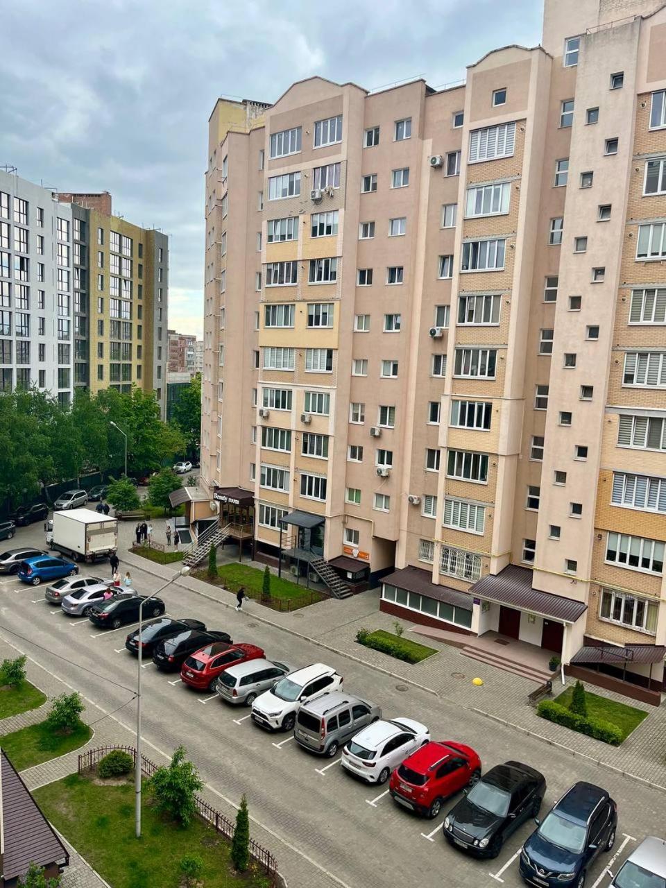 Дво І Одно Кімнатні Апартаменти Новобуд Рн Авторинку Трц Адреналін Сіті Lutsʼk المظهر الخارجي الصورة